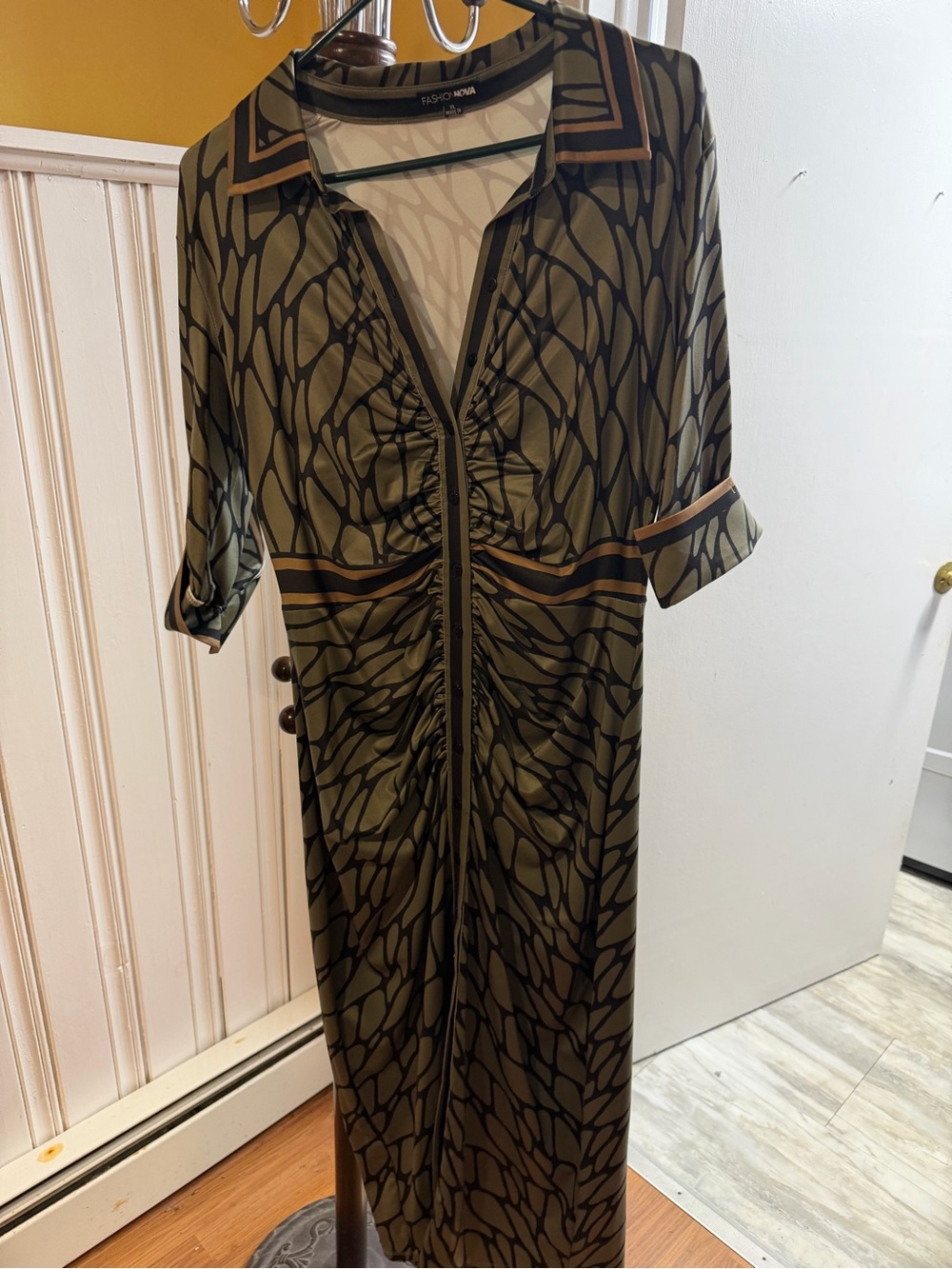 Fashion Nova Olive and Black Ruched V-Neck Maxi Dress